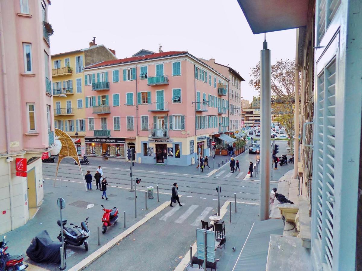 Gare 5 Minutes Garibaldi Republique Privee Non Fumeur Pour Voyageurs Calmes Tram Au Pied De L'immeuble *